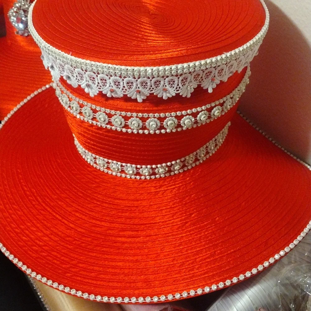 Hat - Picture 2 of 3